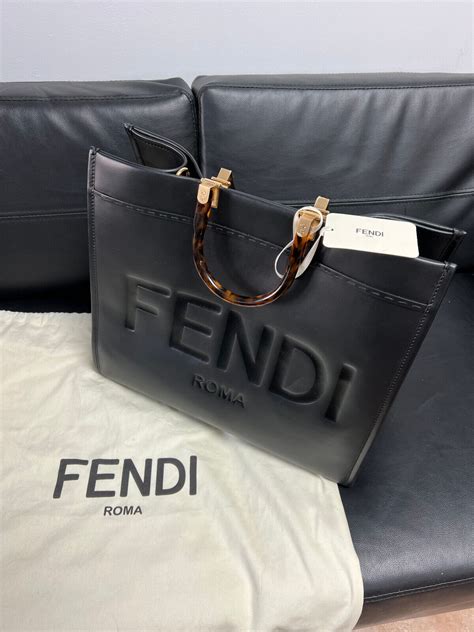 fendi roma 2018|fendi roma bag vintage.